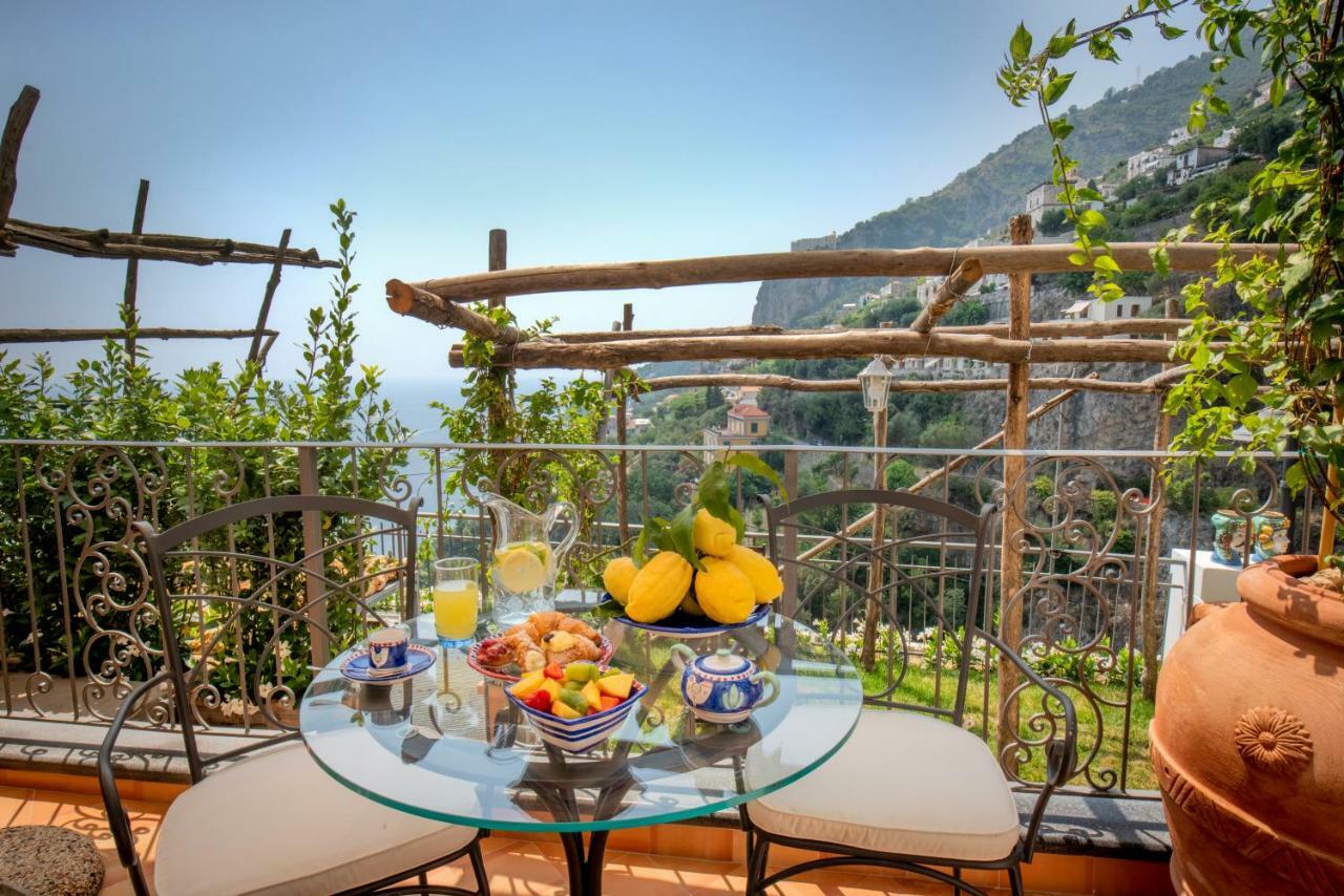Villa Viviani Amalfi Exterior photo
