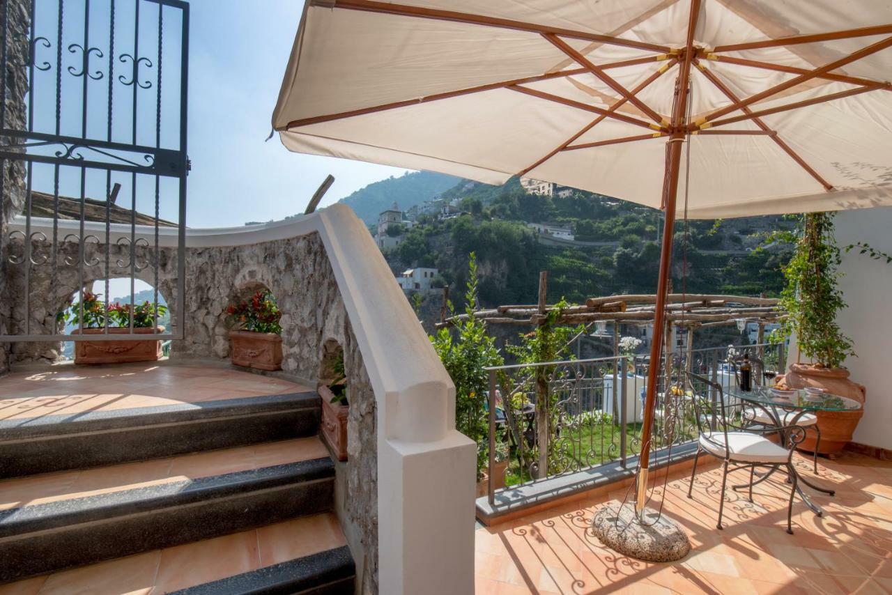 Villa Viviani Amalfi Exterior photo