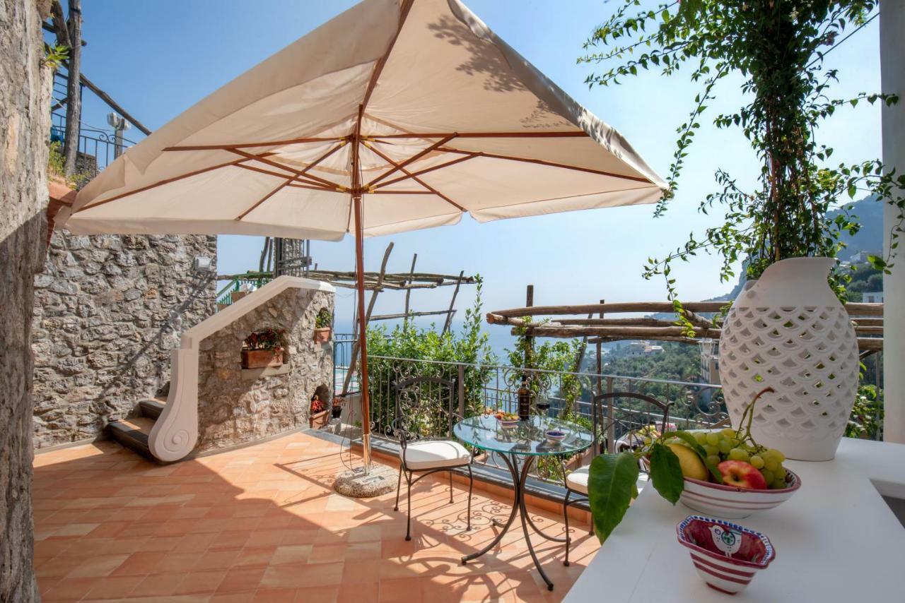 Villa Viviani Amalfi Exterior photo