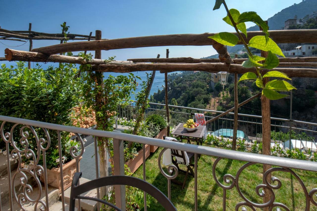Villa Viviani Amalfi Exterior photo