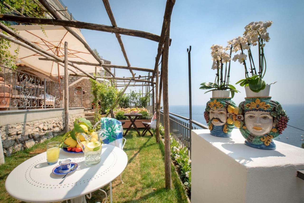 Villa Viviani Amalfi Exterior photo